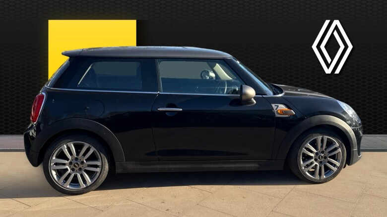 MINI Hatchback 1.5 Cooper Seven 3dr Auto Petrol Hatchback